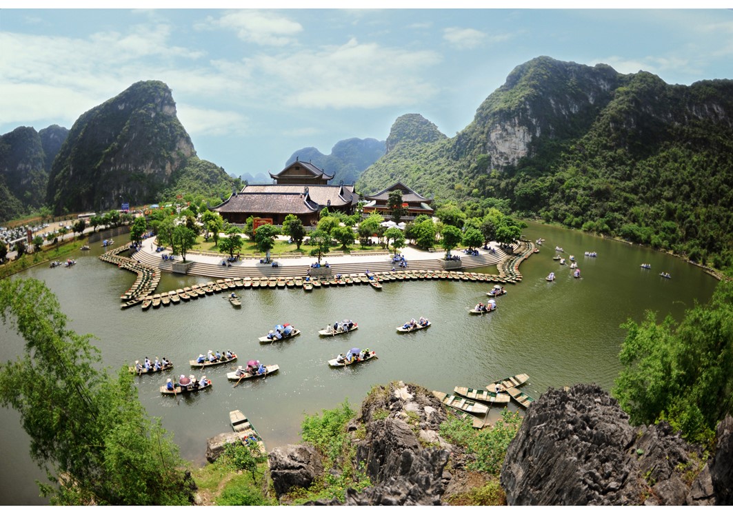 TRANG AN - BAI DINH PAGODA DELUXE TOUR (1 DAY)
