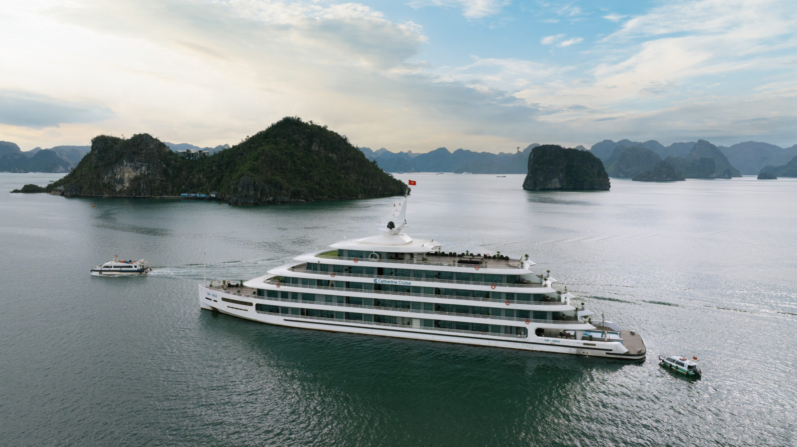 CATHERINE CRUISE (3 DYAS 2 NIGHTS/ 3 DAYS 2 NIGHTS OVER 10 PEOPLE/2 DAYS 1 NIGHT)